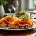 Délices croquants : toasts au saumon fumé, fenouil frais et fromage fondant